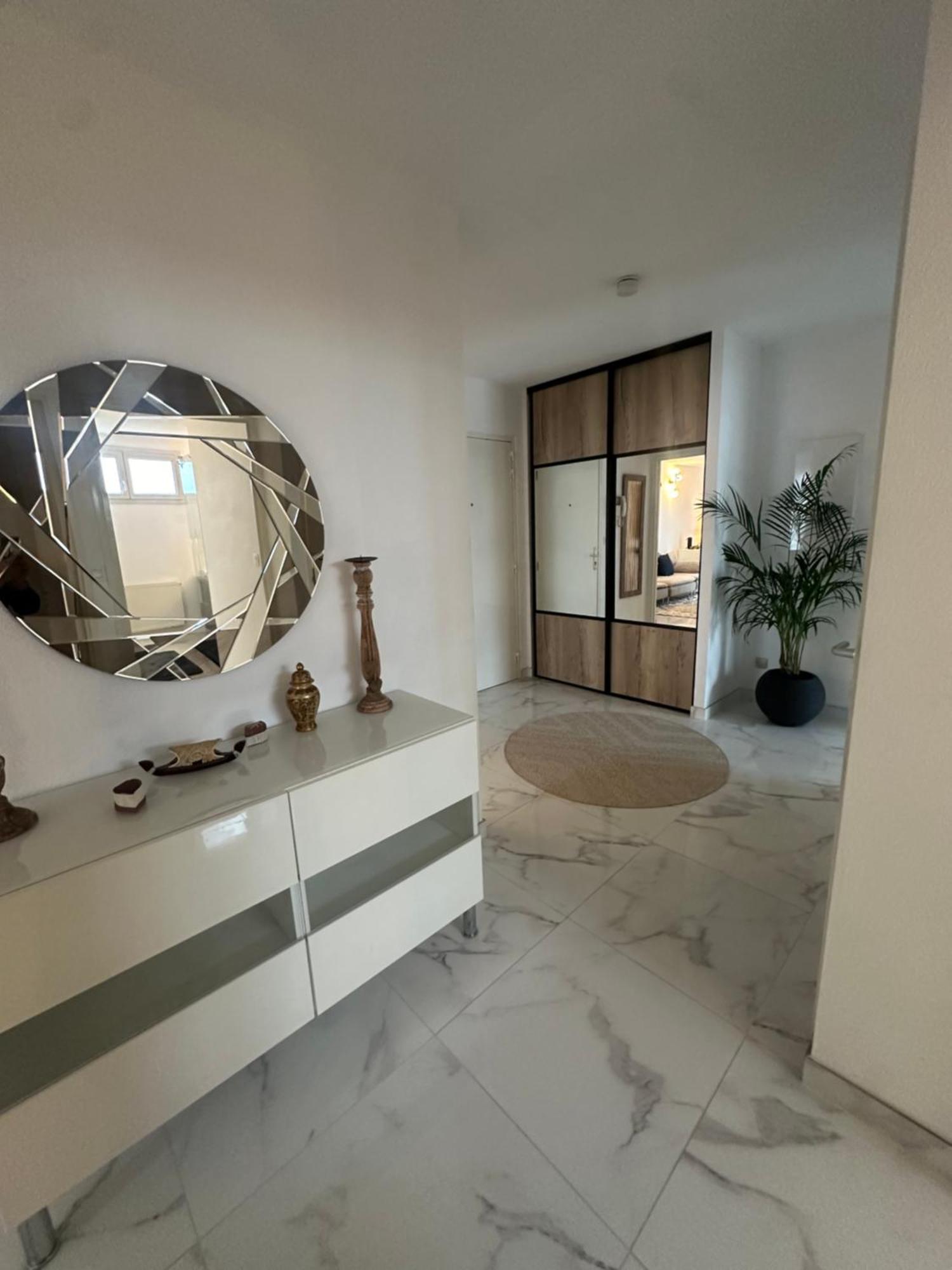 Tres Beau Trois Pieces Avec Vue Degagee Apartment Strasbourg Bagian luar foto
